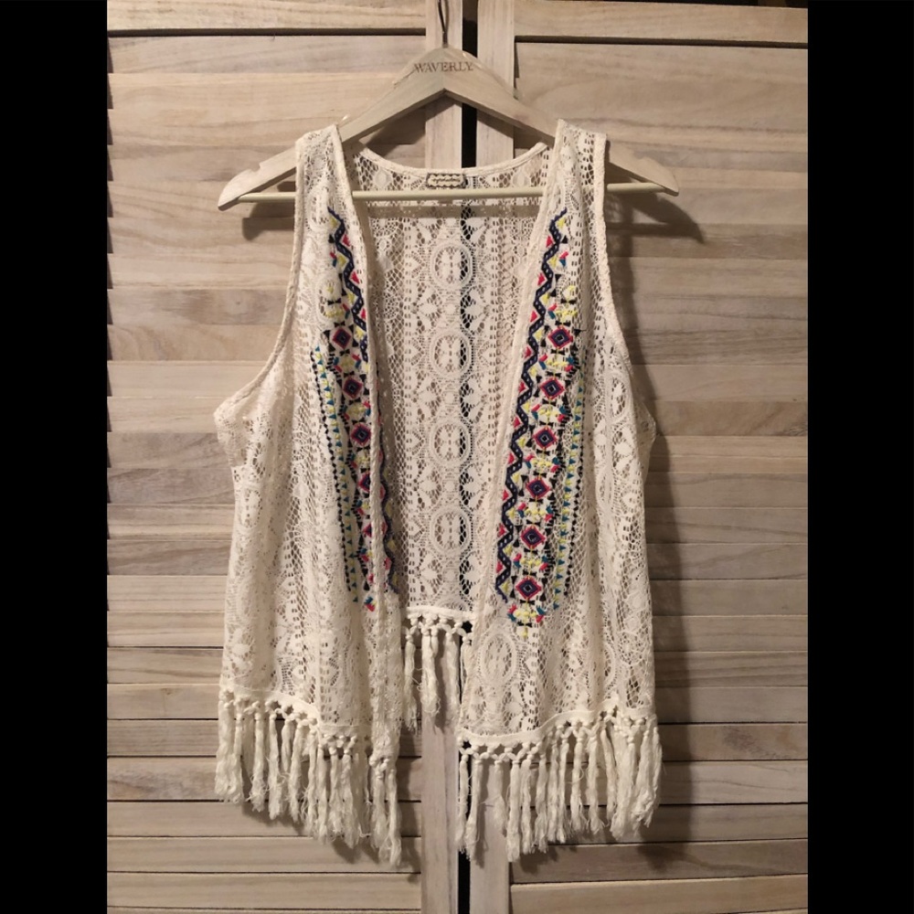 BOHO Vest Cream Embroidered Fringe
